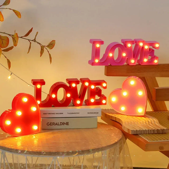 Lámpara LED corazón y LOVE